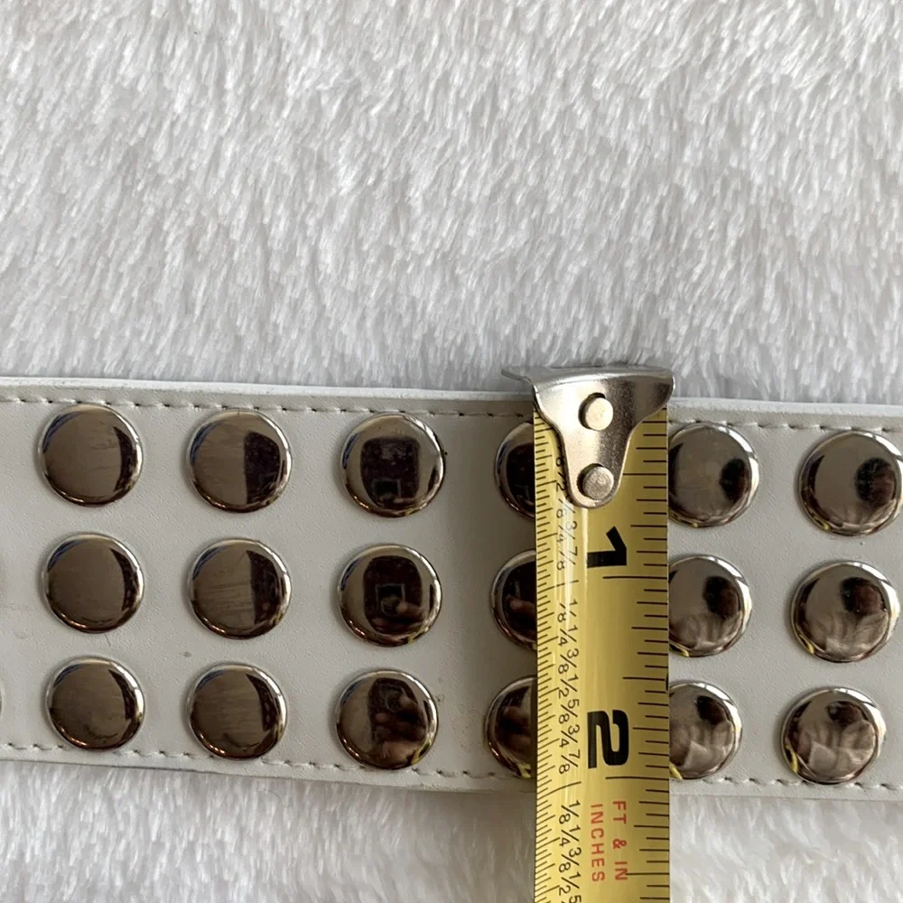 Hot Topic Belt Button 3 Row Snap Closure Man Made Material White M/L Punk Rock
